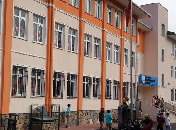 İstanbul Ticaret Odası Yeniköy Mehmetçik Ortaokulu Fotoğrafı